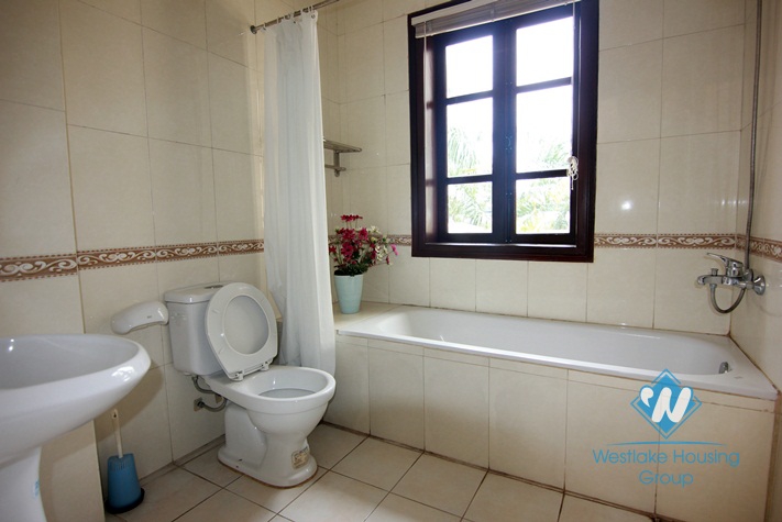 Very good price house for rent in Ciputra area, Tay Ho district 